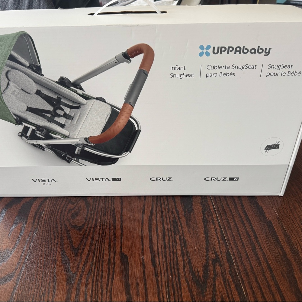 Infant SnugSeat - Green and Gray
